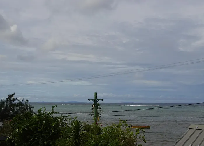Castaway Lodge